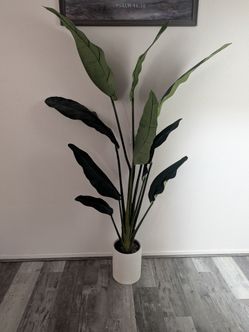 TARGET LARGE FAUX PLANT