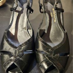 Liz Claiborne Heels sz 8.5