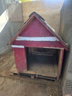 Dog house