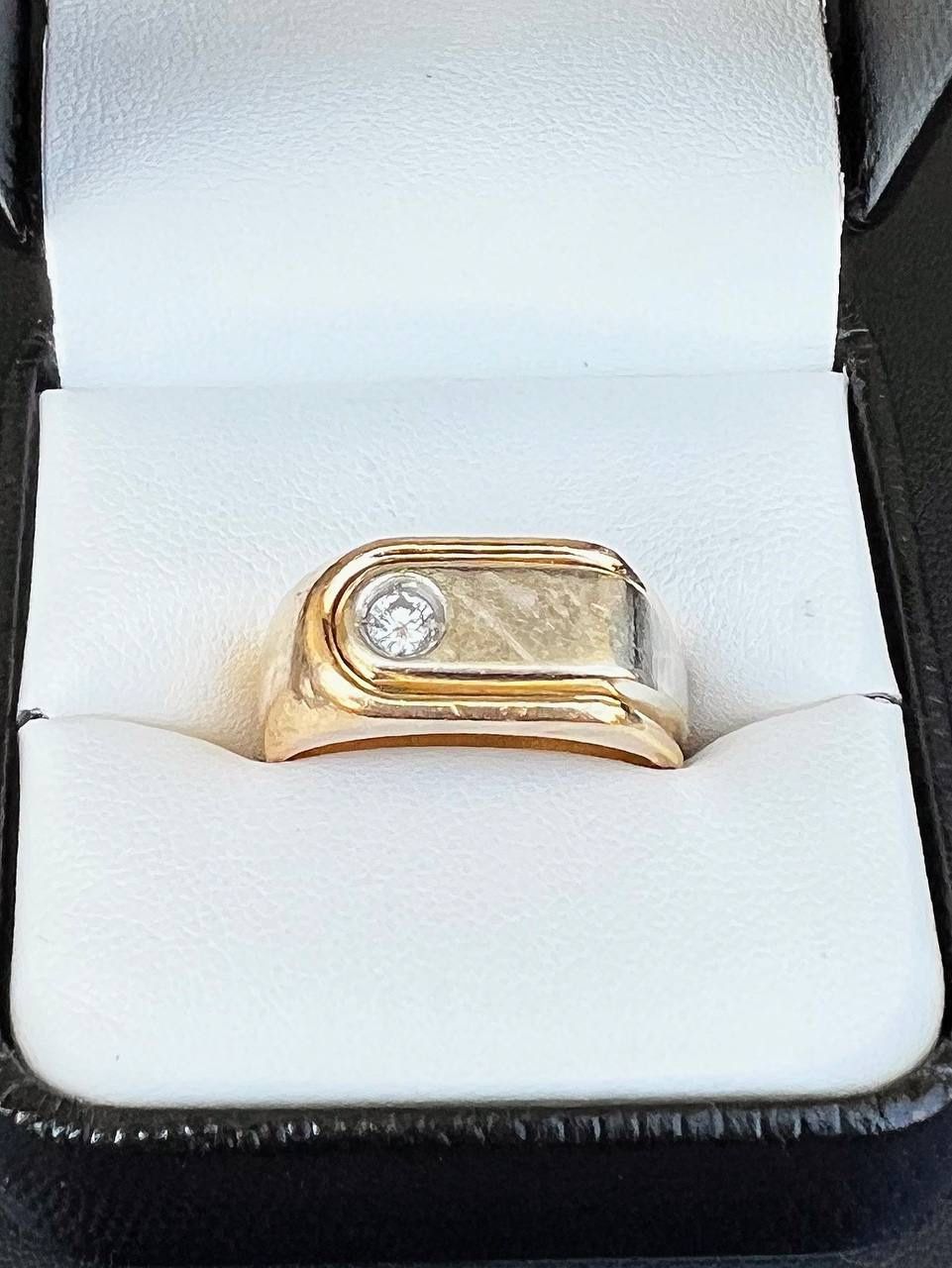 14k solid yellow gold gents 0.25 CTW natural diamond band ring size 10