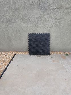 interlocking phone mats