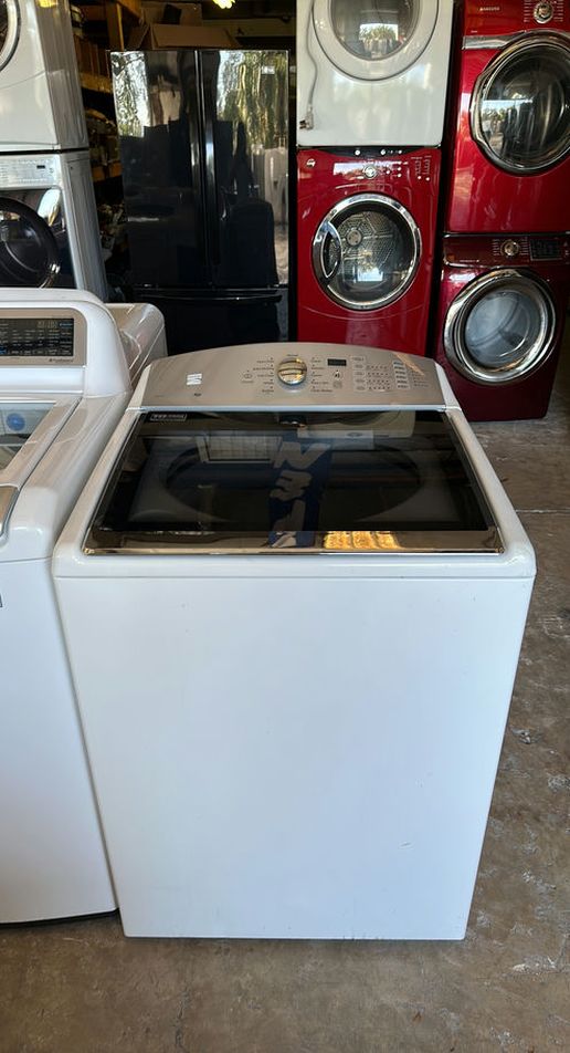White Kenmore Top Load Washer - Energy Efficient