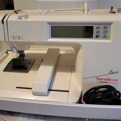 Bernina Bernette Deco 500 embroidery machine.