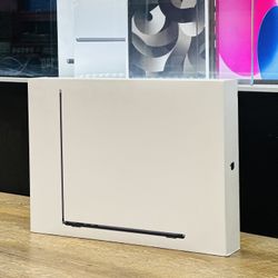 MacBook Air 15 Inch M2 Chip 