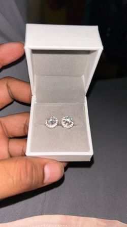 Moissanite