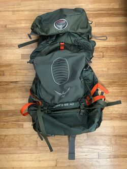 Osprey Atmos Ag 65 Dark Green With REI rain cover: Discontinued