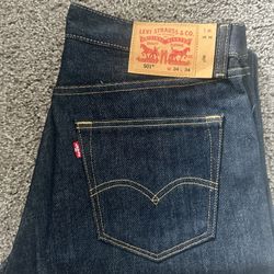 Men Levi’s 501