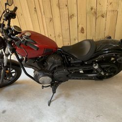 2015 Yamaha bolt Clean Title 1650 Miles