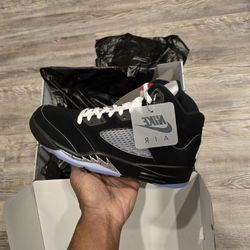 Jordan 5 Metallic size 12/13