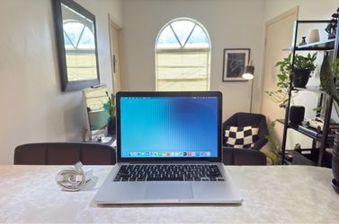 2013 MacBook Pro 13-inch (16GB RAM, 256GB SSD)