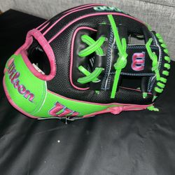 *NEW* 2025 WILSON SUMMER A2000 1786SS 11.5" INFIELD BASEBALL GLOVE