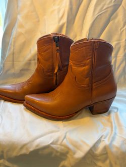 Tecovas Women's Leather Western Ankle Boots Brown Size 8B (Run slightly roomy)