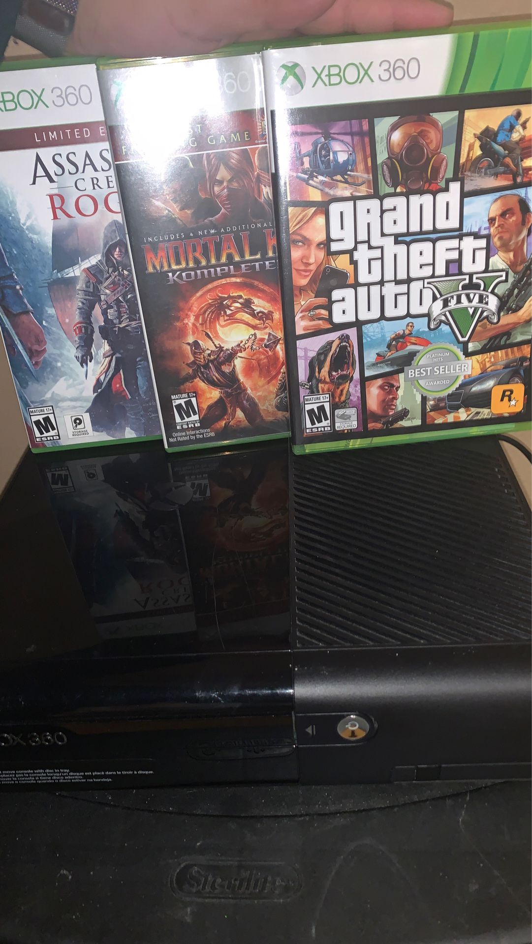 Xbox 360 w/ games