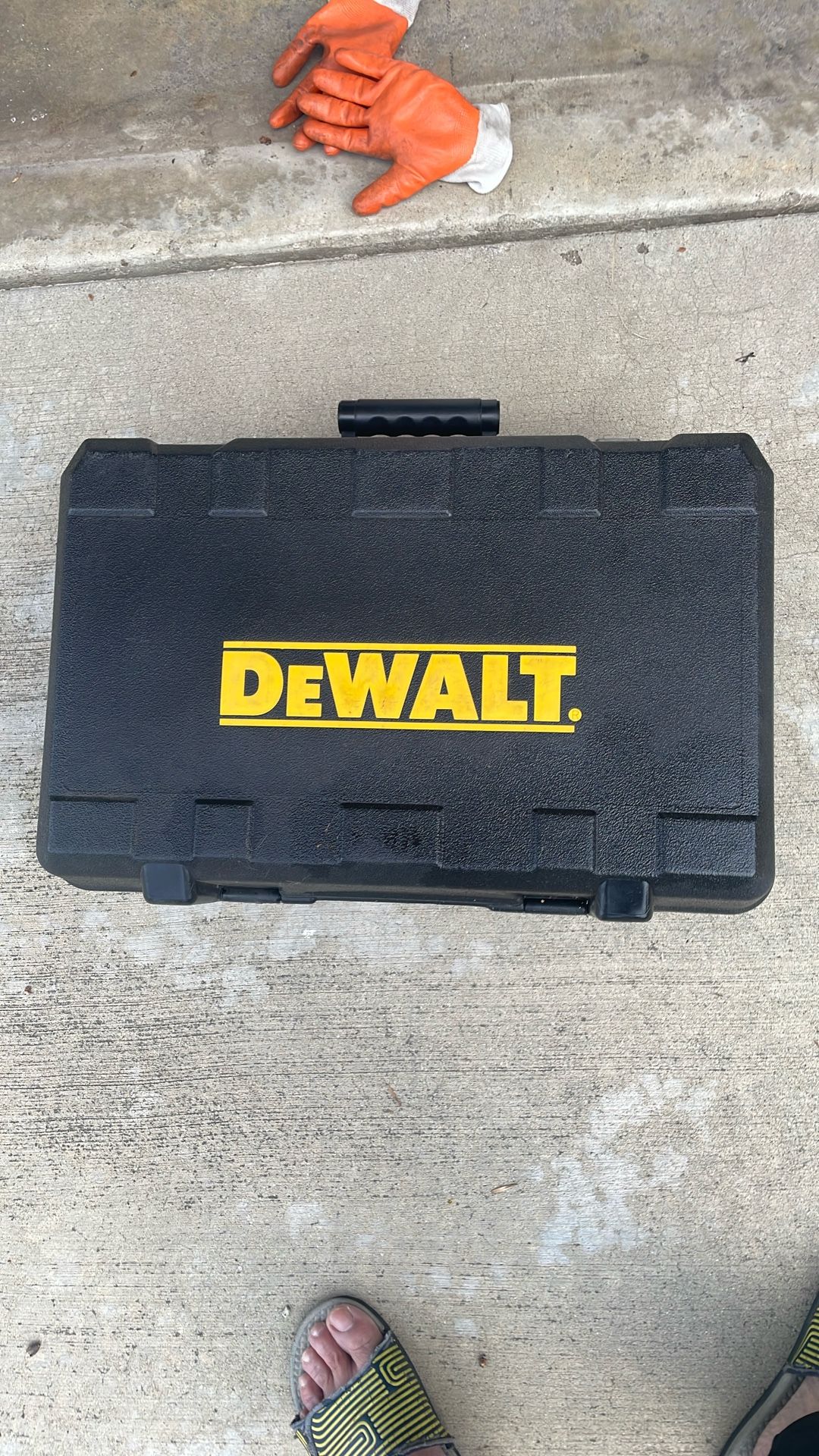 Dewalt Tools Set