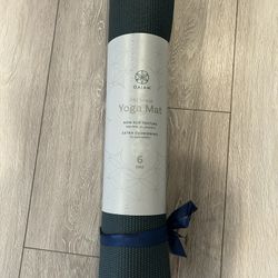 Gaiam Premium Yoga Mat 