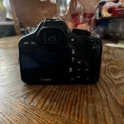 Canon Eos Rebel T2i 