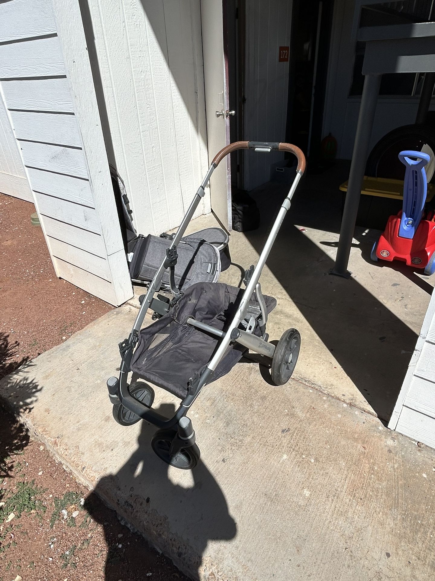 Uppa Vista Stroller And Attachments