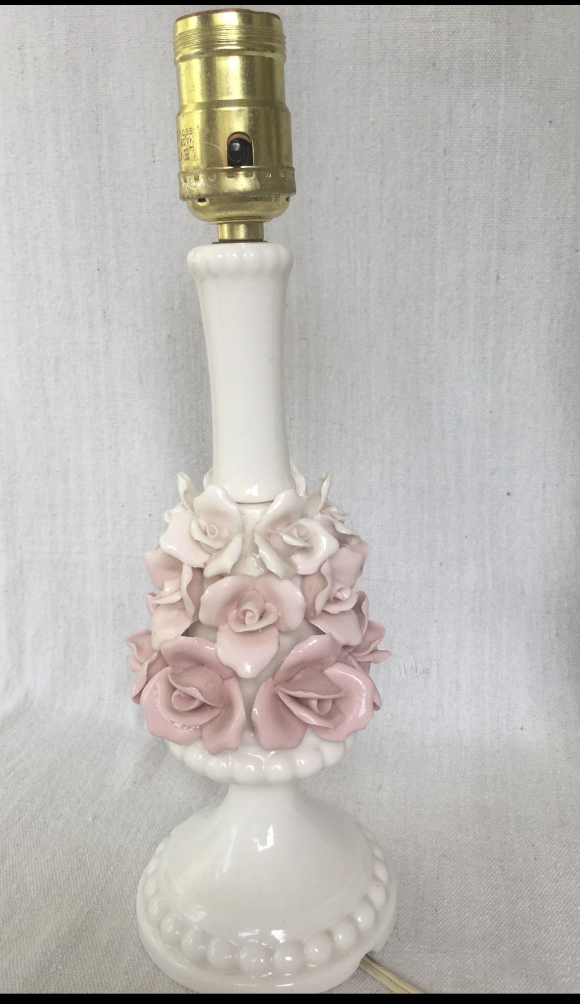 Vintage Porcelain Capodimonte Boudoir Lamp White and Pink Flowers