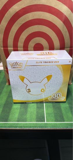 Pokémon TCG 30th Celebration Elite Trainer Box