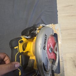 Large wood cutter Neww