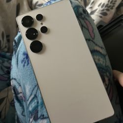 Samsung Galaxy s25 ultra