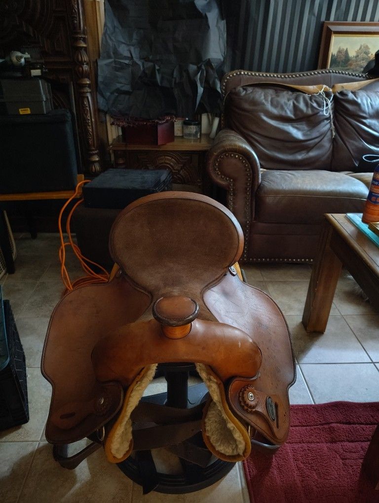 Horse Saddles
