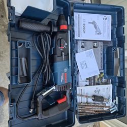 Bosch Roto Hammer (Read Discription Below) 