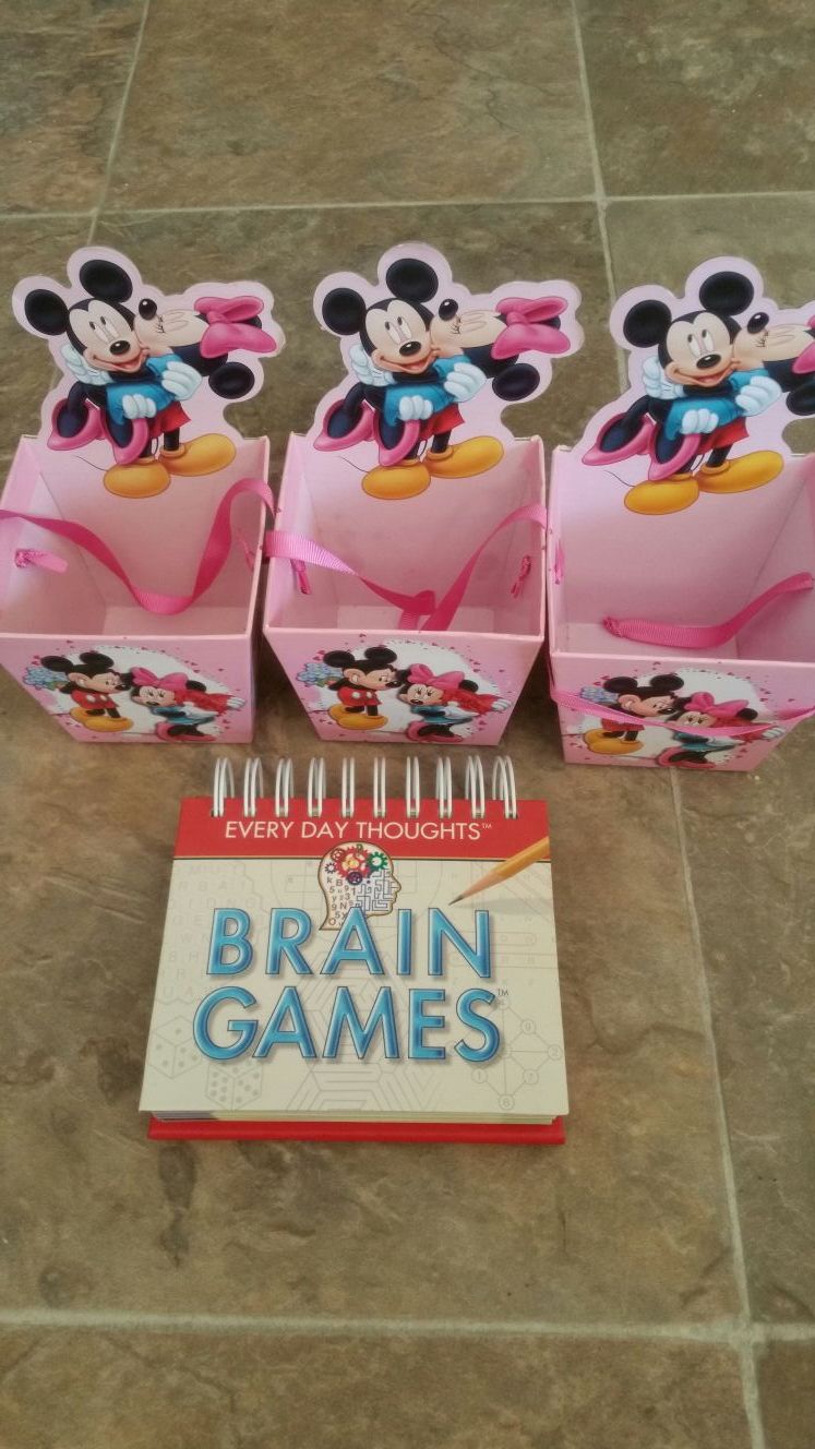 Cestica Mike y Brian Game