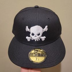 New Era 59Fifty SUPREME SKULL HAT 7 1/4