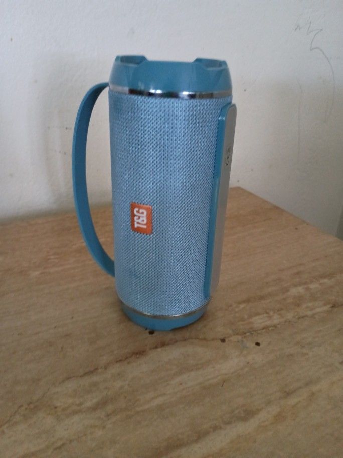 Portable Bluetooth Speaker Waterproof
