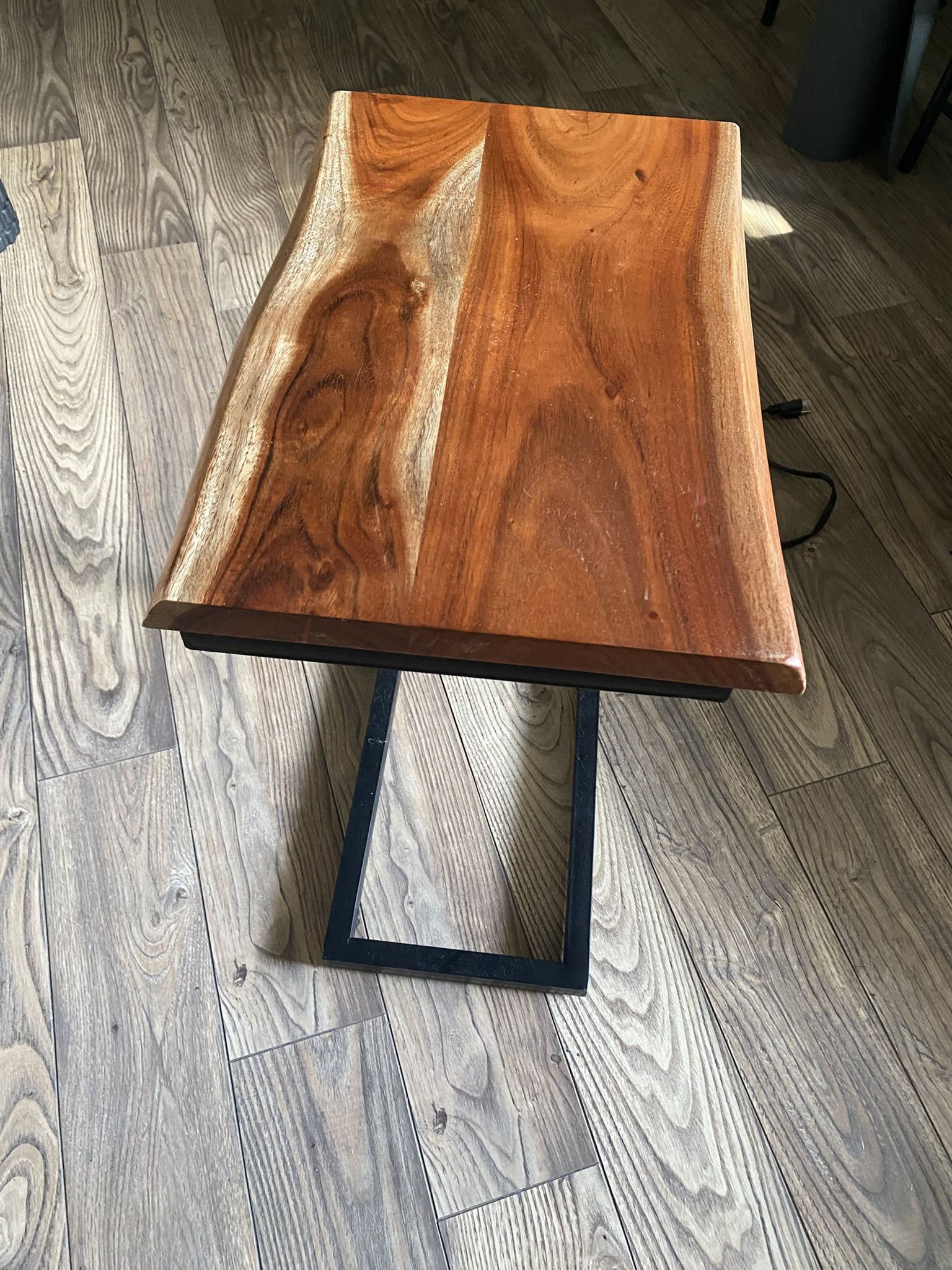 Acacia Wood End Table With Outlet