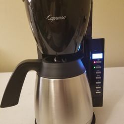 Capresso CM300 Coffee Maker 10 cup Black for Sale in Avondale AZ OfferUp