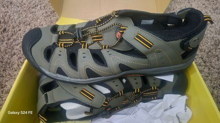 Tamarack sandals