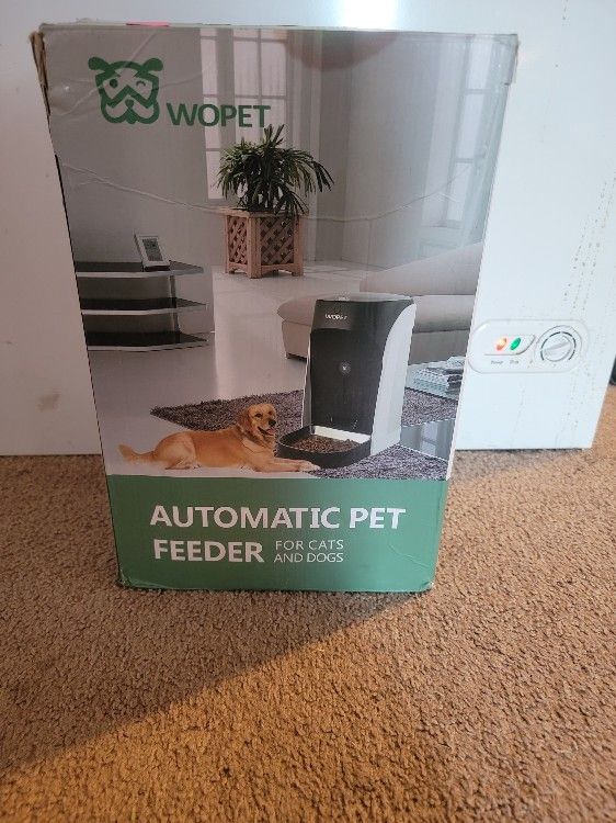 Autmatic Pet Feeder