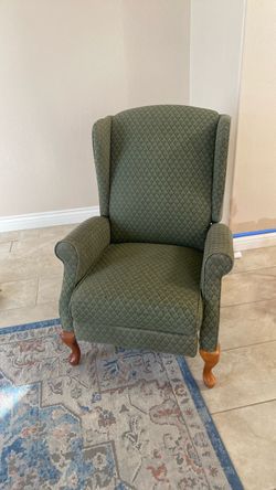 Green Wingback Accent Chair with Queen Anne Legs