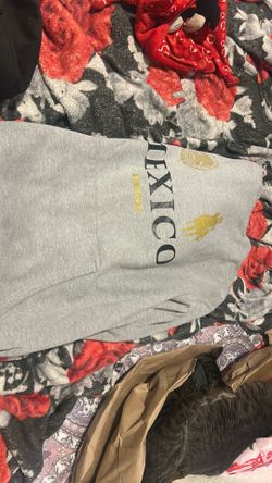 Mexico hoodie (2XXL  (lmk can negotiate a price)
