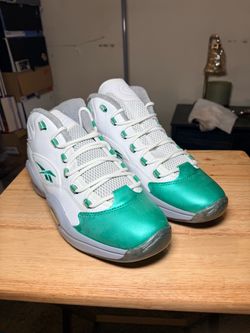 Eagles Reebok Question Mid