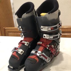 Salomon XWAVE 8.0 Ski Boots US 26.5, 8.5 305mm nice!