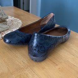 boc Shoes: Size 7 M