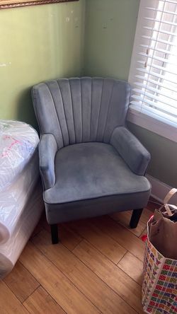 Greyish/Blue couch