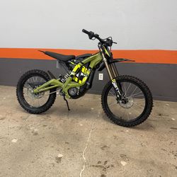 2025 Surron Light Bee X -  Brand-New - Full warranty