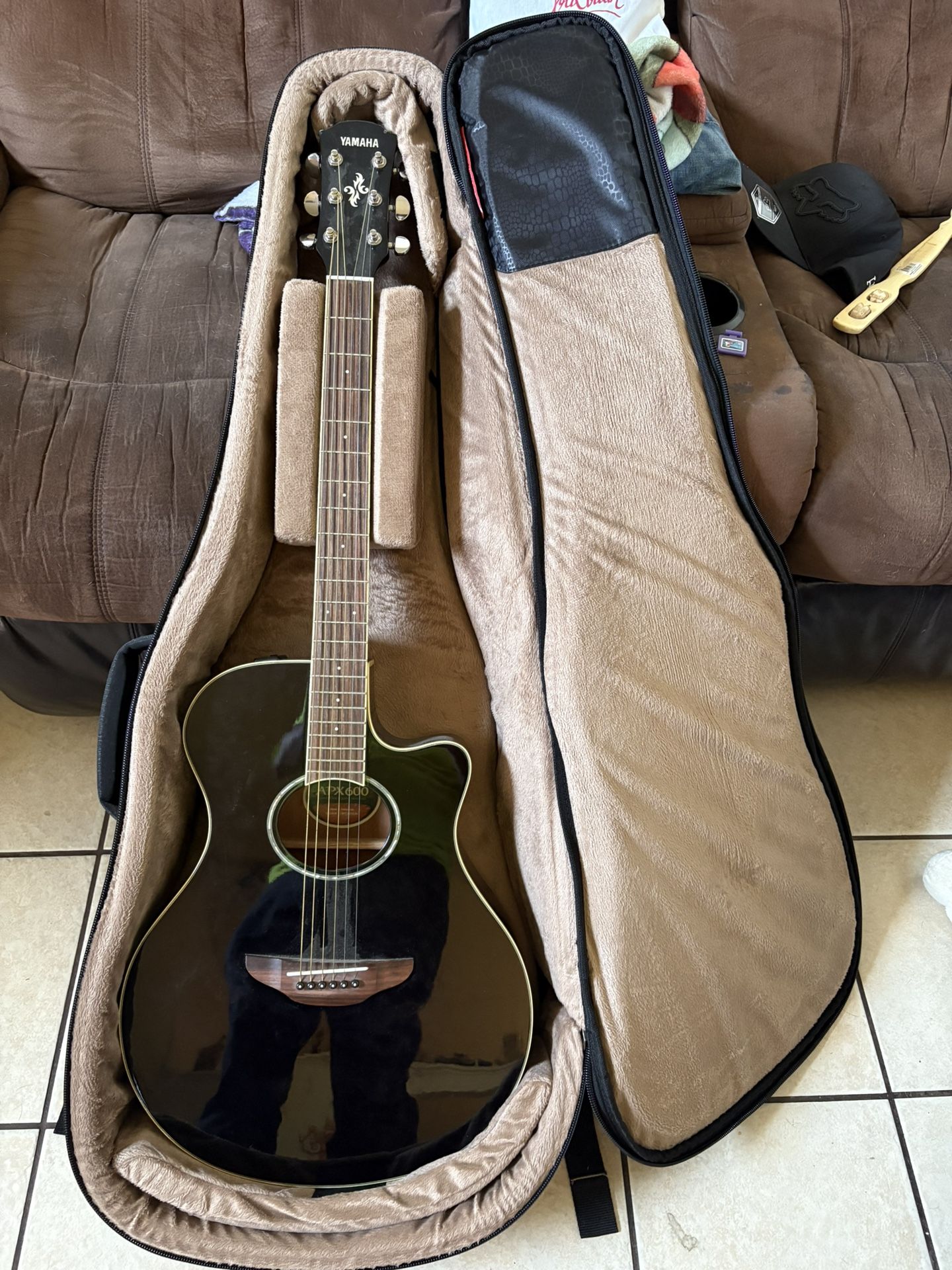 Yamaha Guitar