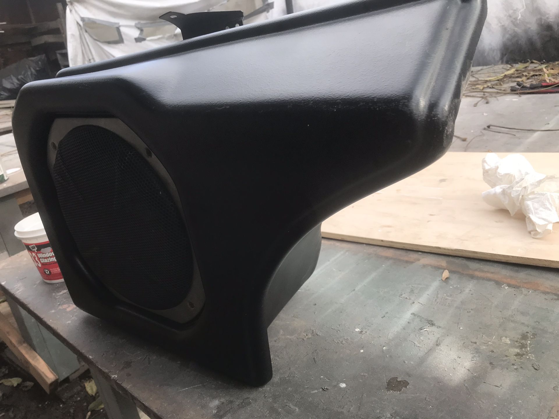 2006 Chrysler 300 Factory Kicker Subwoofer P/n 05290522AA