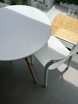Dinning table