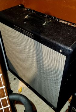 Fender Hot Rod Deville 4 10s combo tube amp