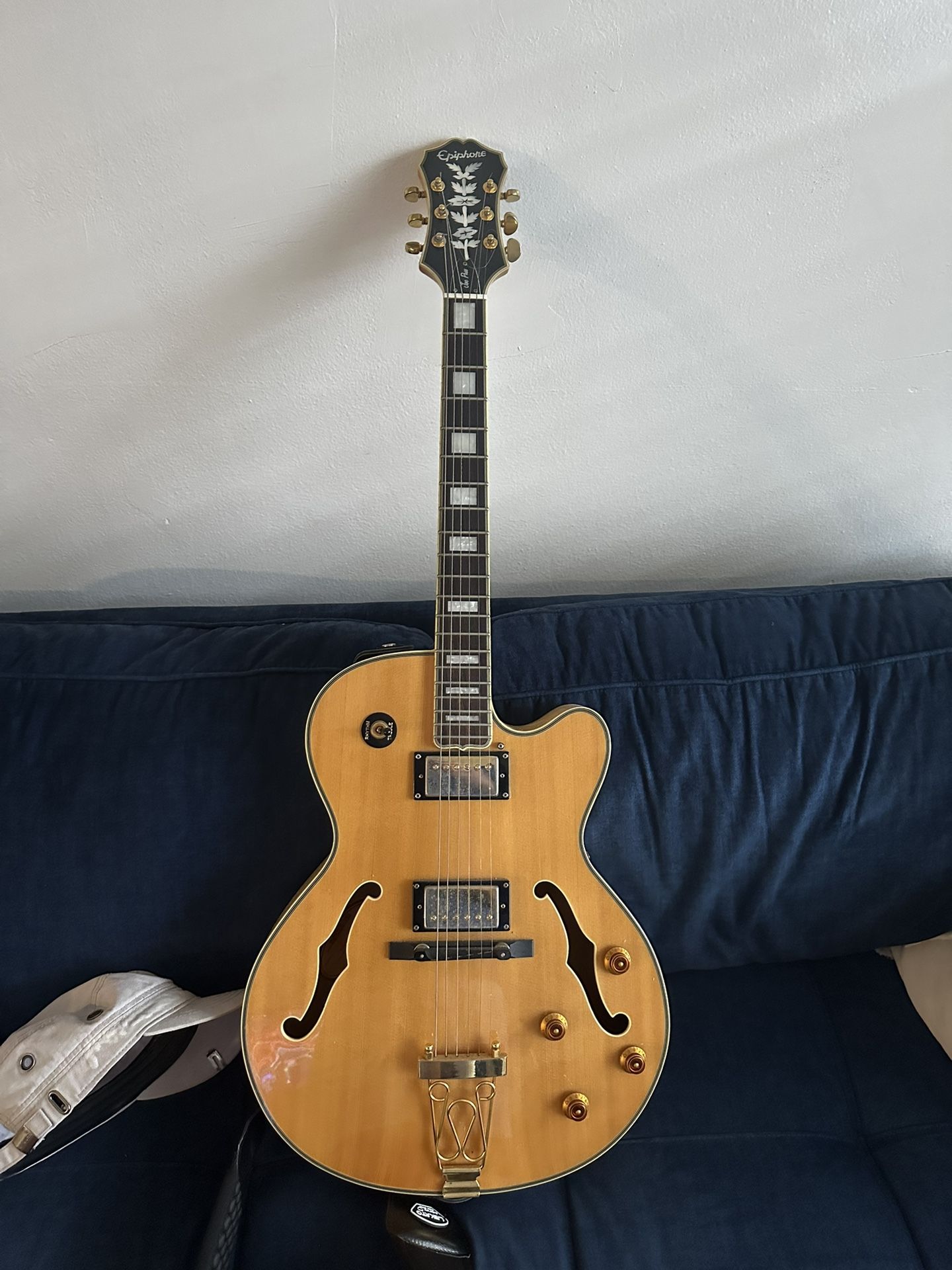 Epiphone Hollowbody Electric Guitar