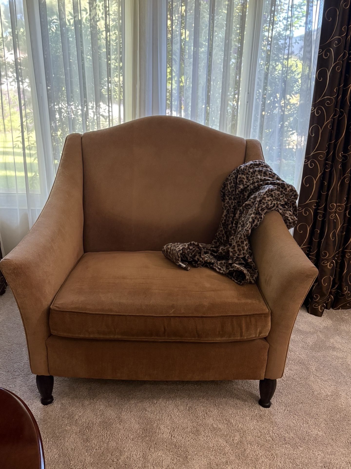 Oversized Accent Chair