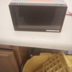 Avh-200bt Pioneer Bluetooth Dvd Cd Player $100