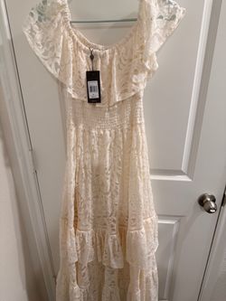 Cream Lace Off-Shoulder Maxi Dress Size M