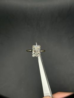 4.02 Radiant Center Ring